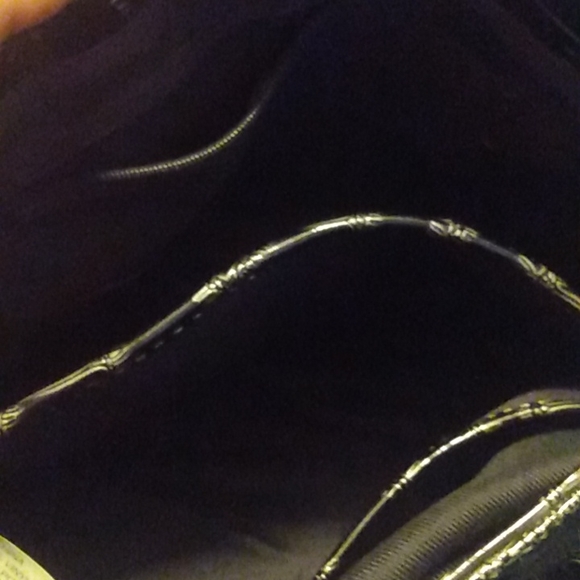 Vinyl purse - Picture 2 of 3